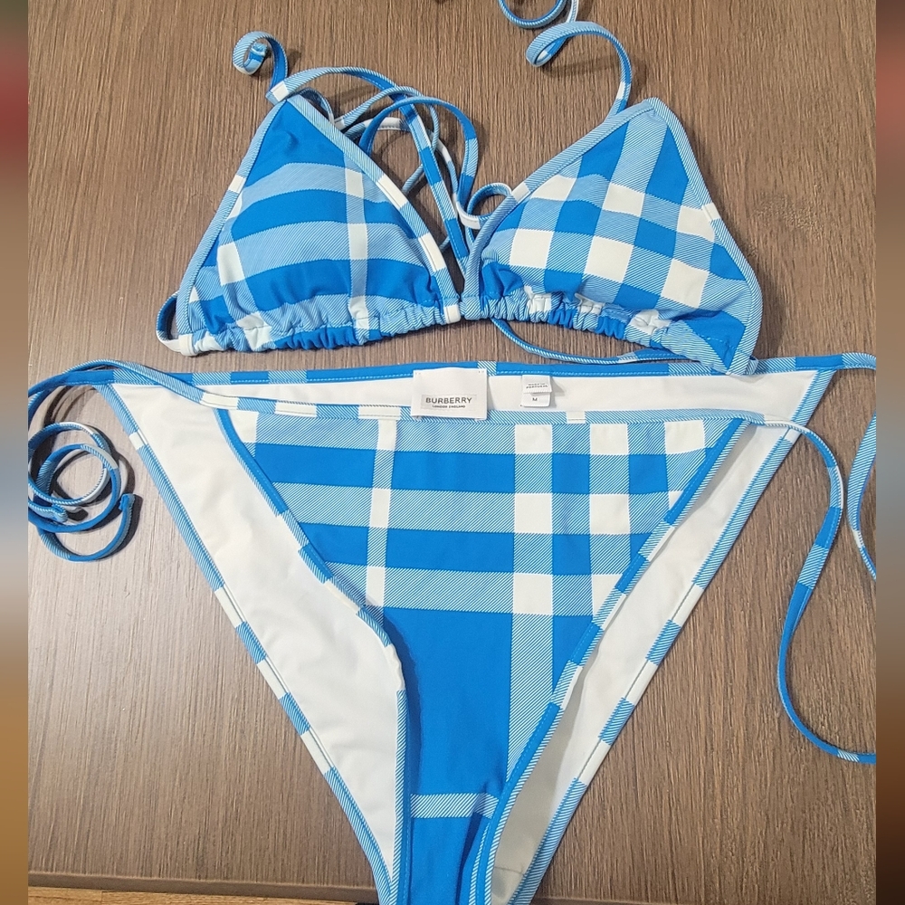 Burberry bikini